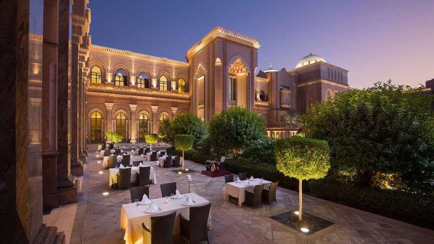 11 Emirates Palace Hotel Abu Dhabi.jpg