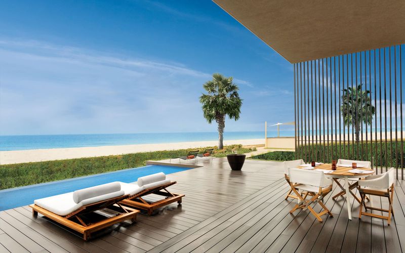 4-12 The Oberoi Beach Resort Al Zorah Аджман.jpg