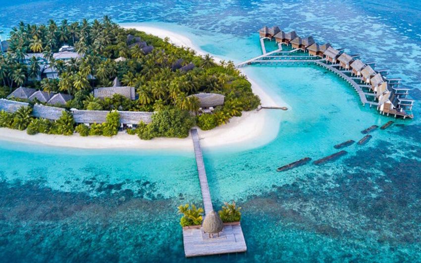 20 Kandolhu Maldives.jpg