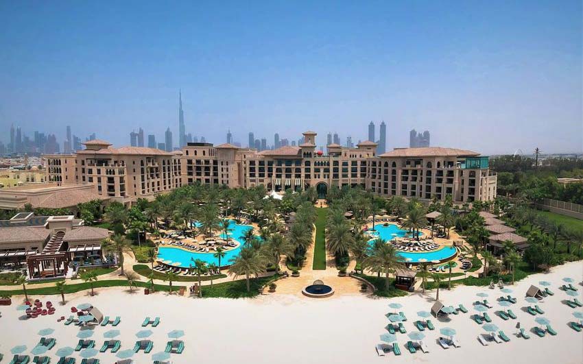 47 Four Seasons Resort Dubai At Jumeirah Beach.jpg