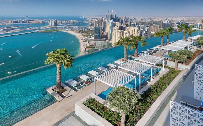 2-1 Самый высокий пейзажный бассейн в Дубае.jpg