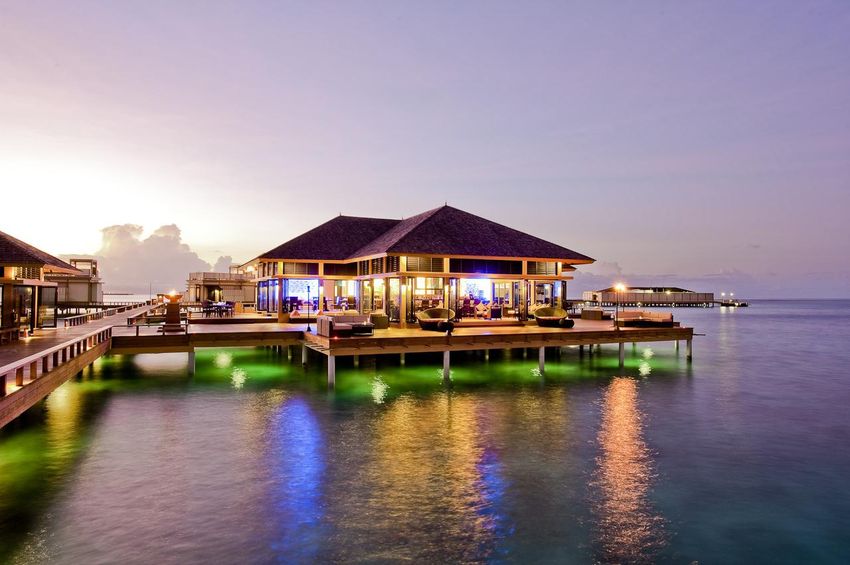 6 Angsana Resort & Spa Maldives Velavaru.jpg