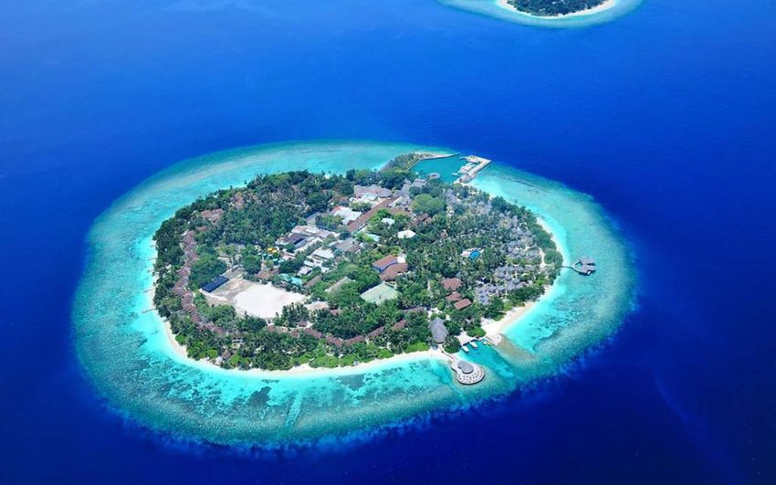 6-6 Kurumba Maldives.jpg