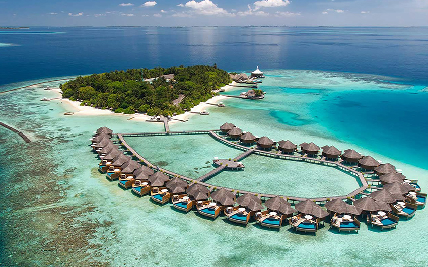 1-11 Baros Maldives.jpg