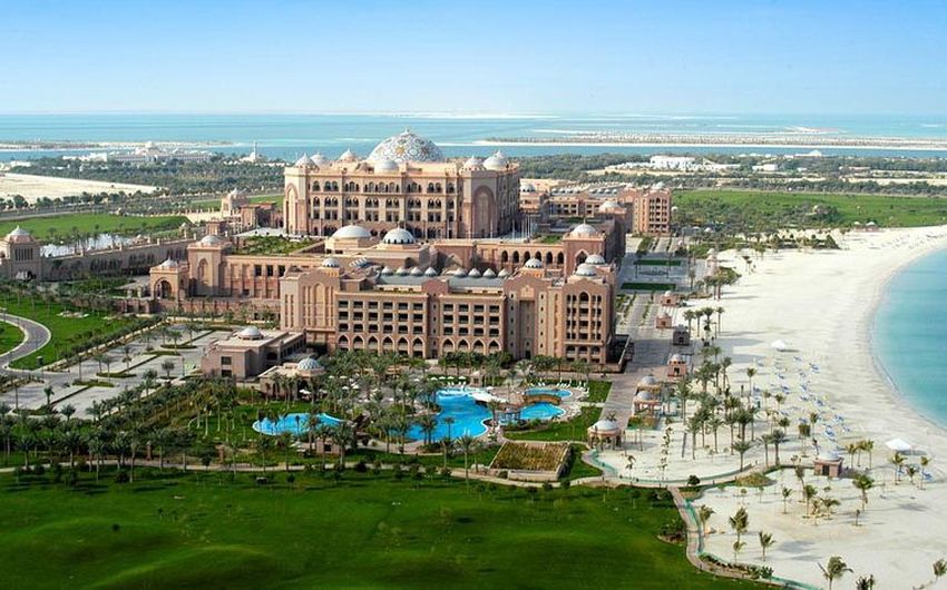 55 Emirates Palace Hotel Abu Dhabi.jpg