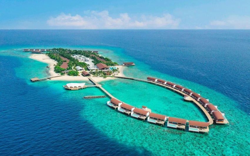 7-7 The Westin Maldives Miriandhoo Resort 5.jpg