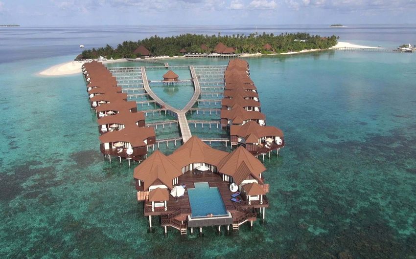 3-6 Robinson Club Maldives.jpg