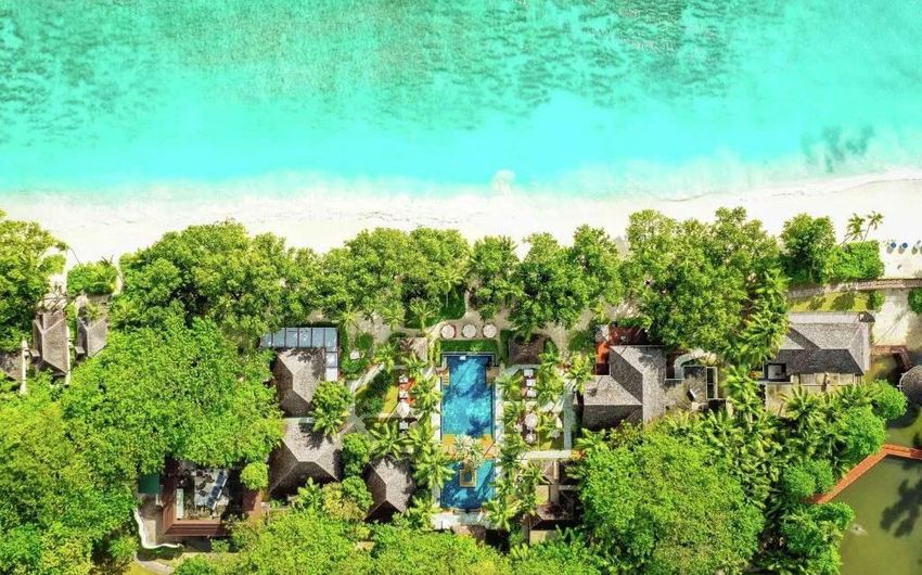 7-11 Hilton Seychelles Labriz Resort & Spa.jpg 7-11 Hilton Seychelles Labriz Resort & Spa.jpg