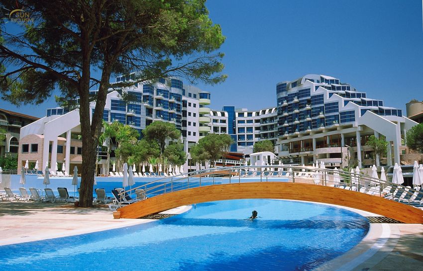 5 Cornelia De Luxe Resort.jpg