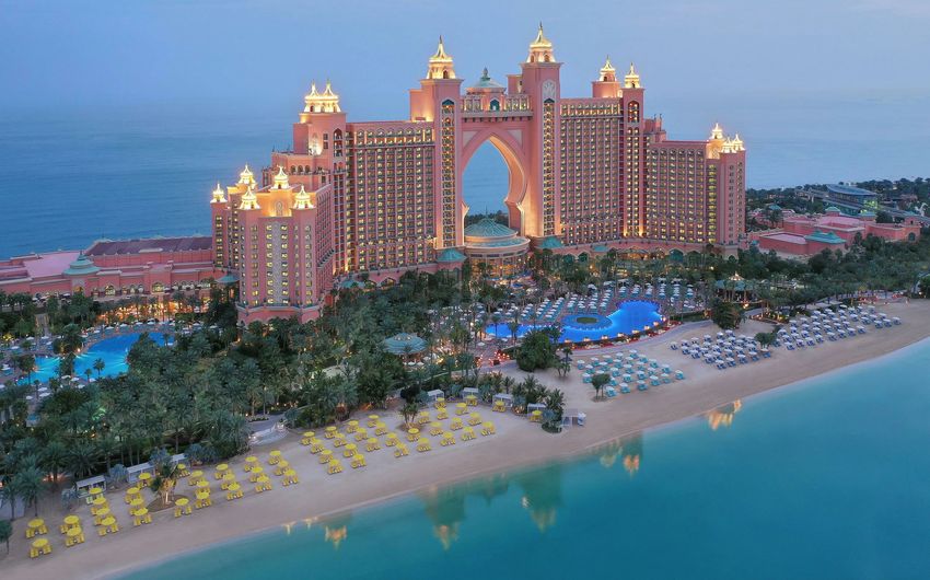 2-13 Atlantis The Palm Hotel.jpg 2-13 Atlantis The Palm Hotel.jpg