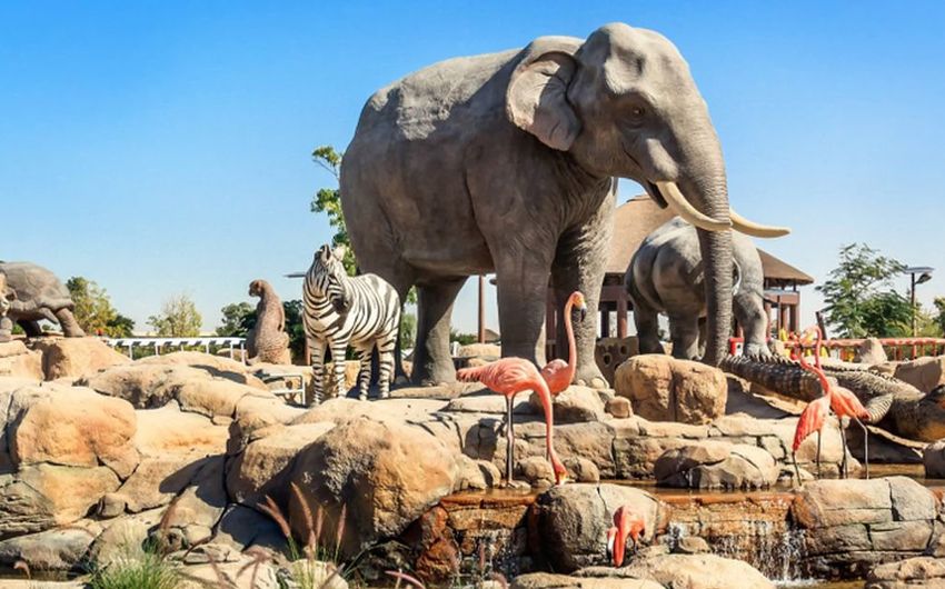 3-16 Дубайский зоопарк в районе Al Warga.jpg 3-16 Дубайский зоопарк в районе Al Warga.jpg