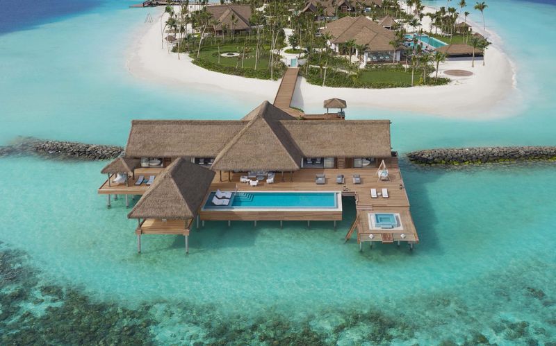 2-11 Waldorf Astoria Maldives Ithaafushi.jpg