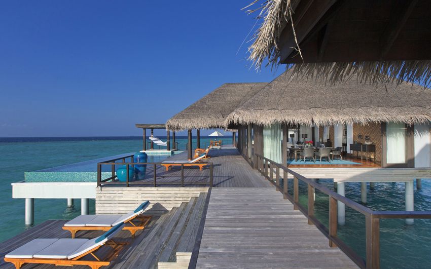 29 Anantara Kihavah Villas Maldives.jpg