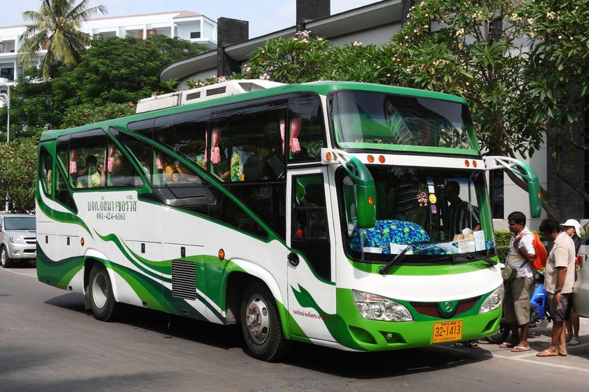 6-1 Автобус в Таиланде.jpg