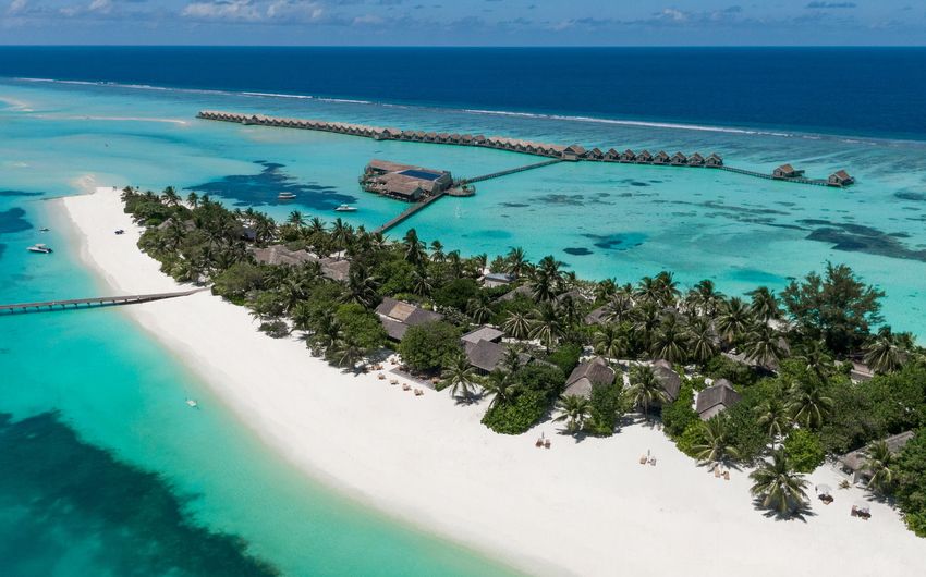 2-6 Lux South Ari Atoll.jpg