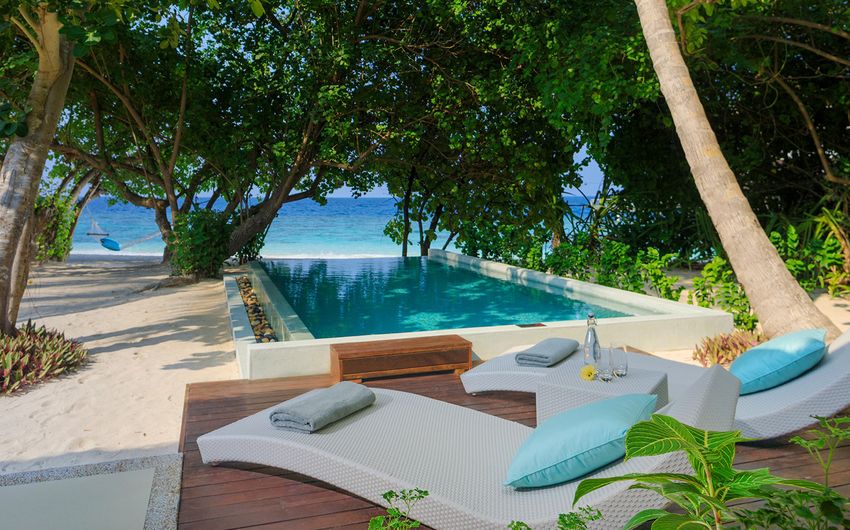 5-4 Пляжная вилла отеля Dusit Thani Maldives.jpg