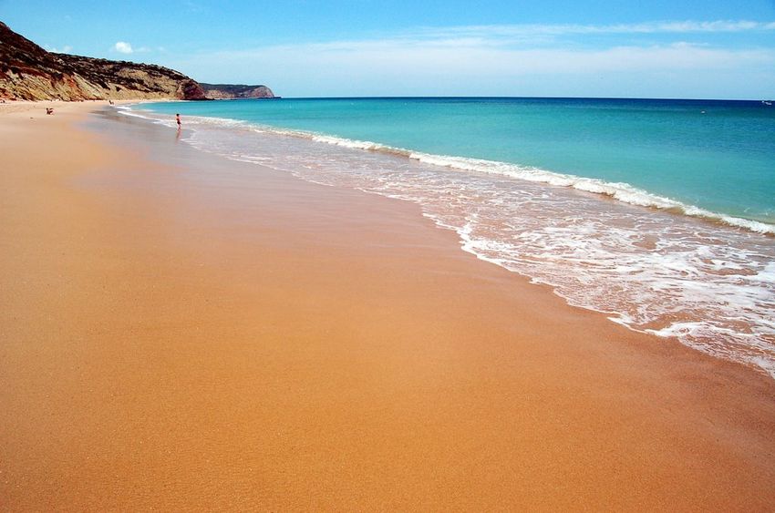 2 Песчаный пляж Турции.jpg