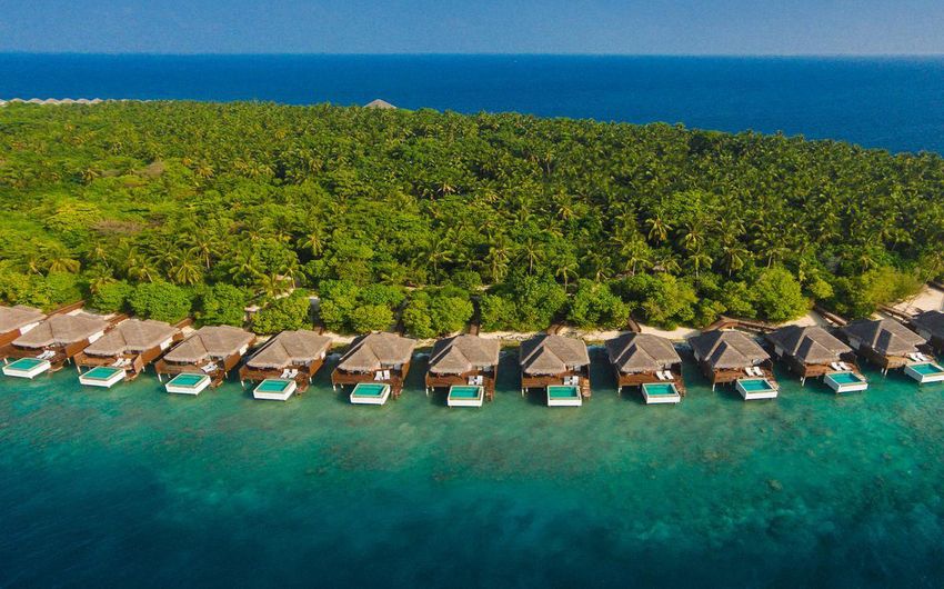 7-9 Dusit Thani Maldives.jpg