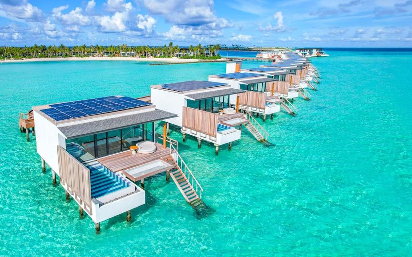 2-7 SO Maldives.jpg 2-7 SO Maldives.jpg