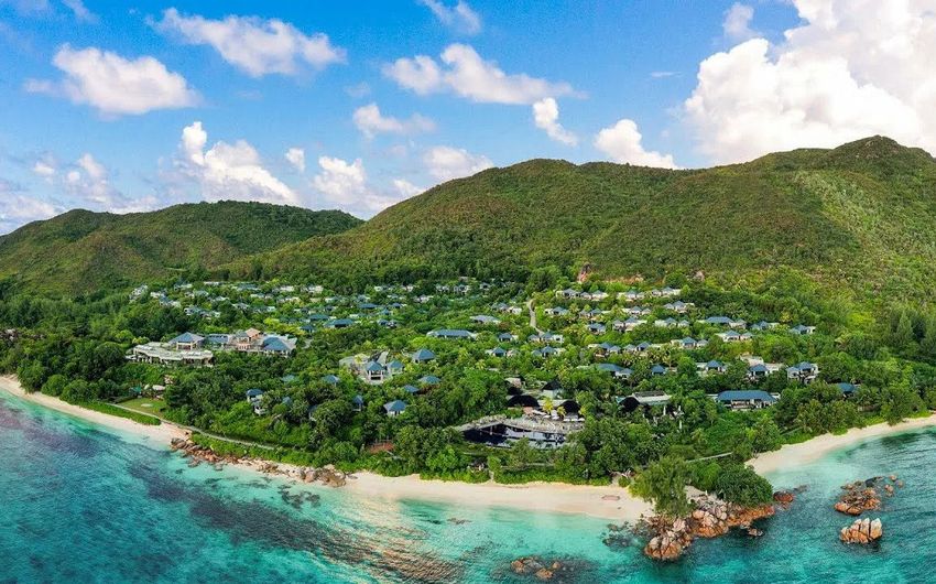 7-12 Raffles Seychelles.jpg 7-12 Raffles Seychelles.jpg