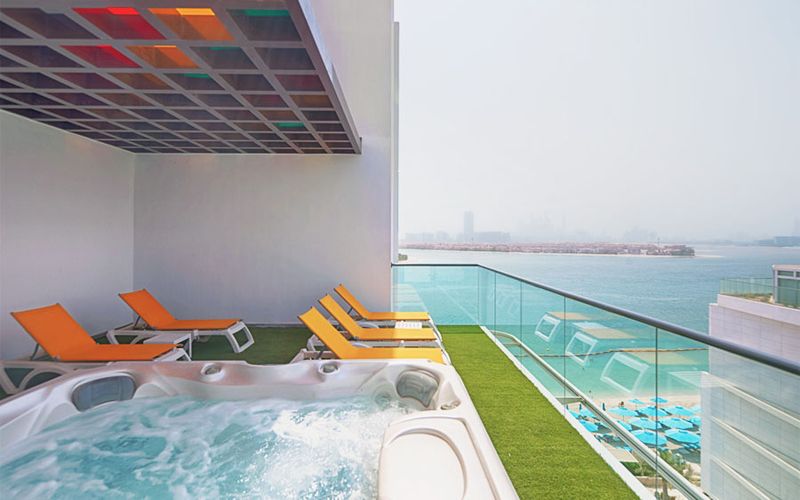 3-2 C Central Resort the Palm.jpg