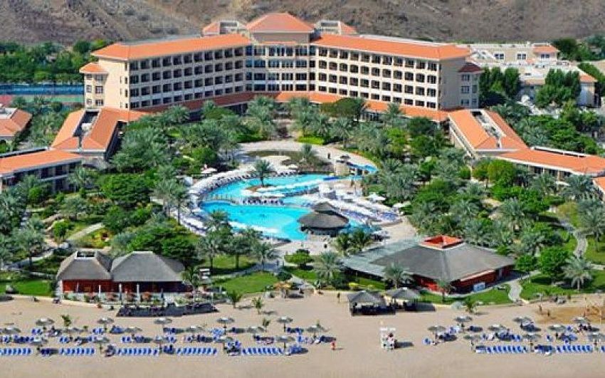 1-7 Fujairah Rotana Resort & Spa 5.jpg