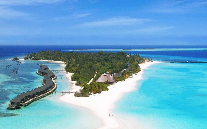 24 Kuredu Island Resort & Spa.jpg