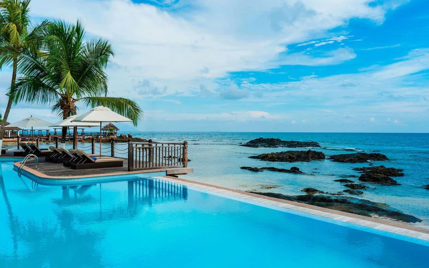 34 Le Meridien Fishermans Cove.jpg