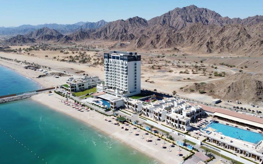4-8 Mirage Bab Al Bahr Beach Hotel 5.jpg