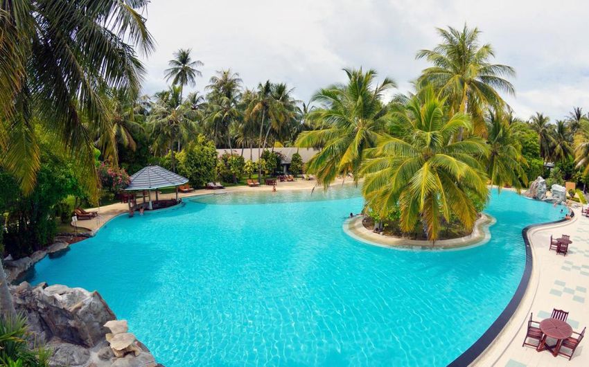 1-9 Sun Island Resort & Spa Maldives 5.jpg