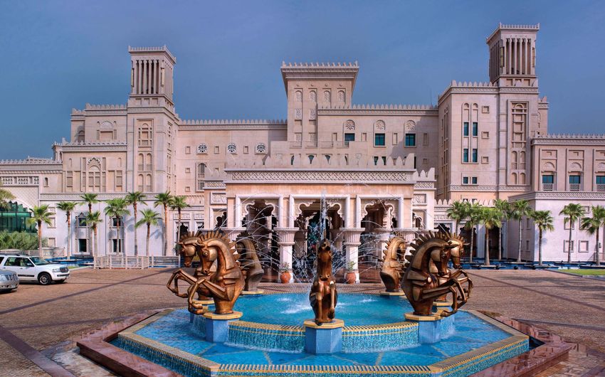 4-10 Al Qasr Madinat Jumeirah 5.jpg