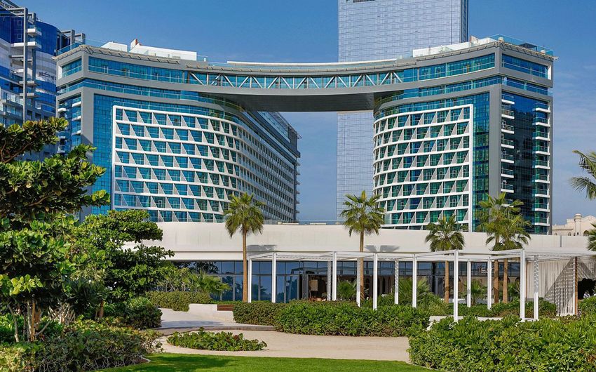 4-8 NH Dubai The Palm 5.jpg 4-8 NH Dubai The Palm 5.jpg