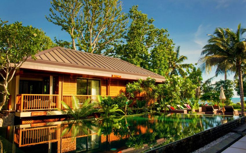 3 Dhevatara Beach Hotel.jpg