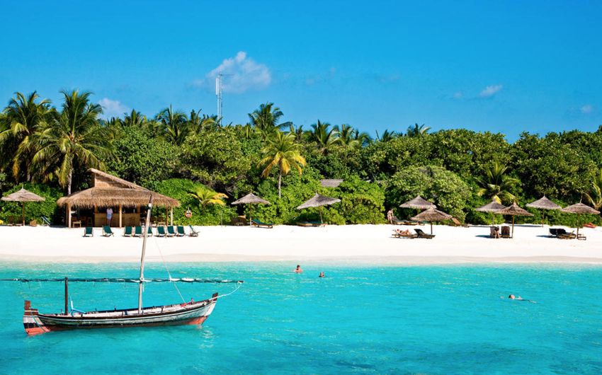 3-5 Reethi Beach Resort.jpg