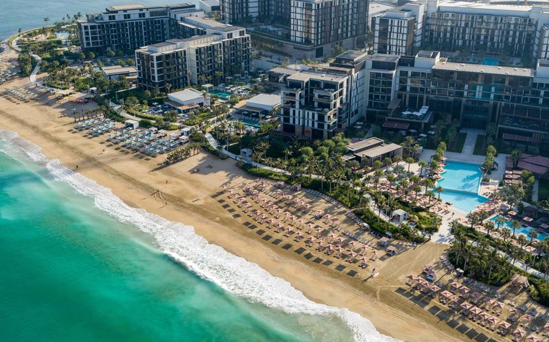 3-6 Caesars Palace Bluewaters Dubai.jpg