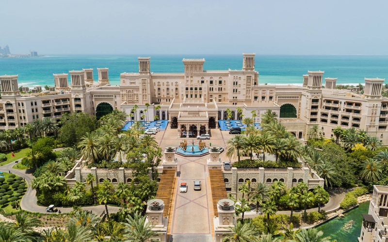 1-13 Al Qasr Madinat Jumeirah.jpg