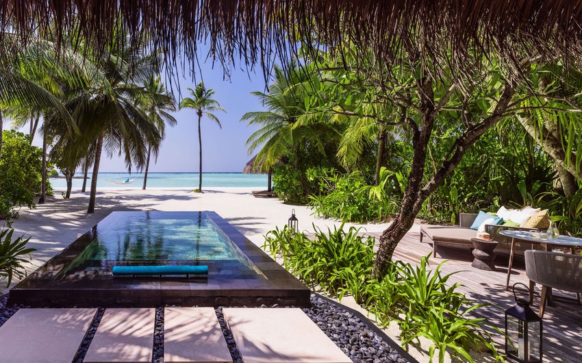 2-1 Beach Villa отеля One & Only Reethi Rah.jpg