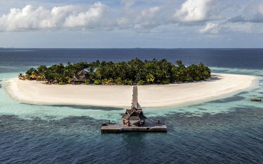 1-7 Banyan Tree Vabbinfaru 5.jpg