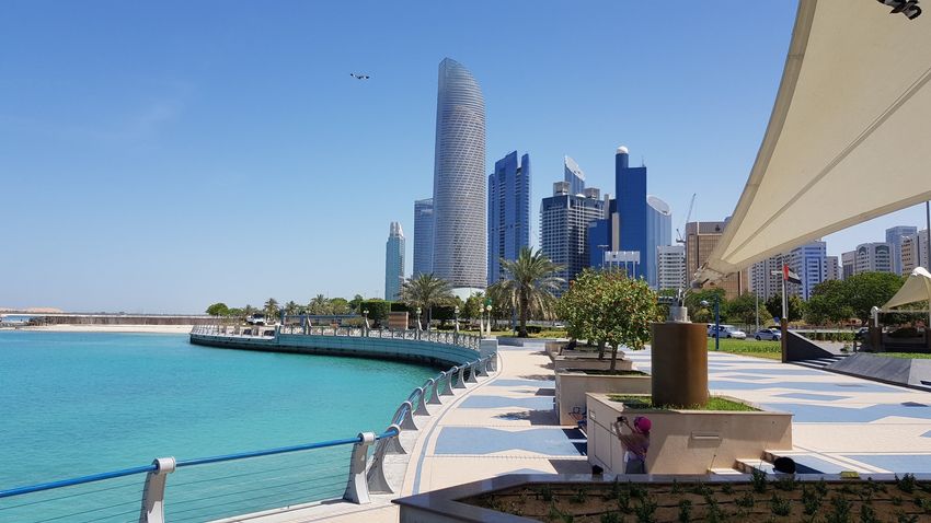 abu-dabi-corniche.jpg