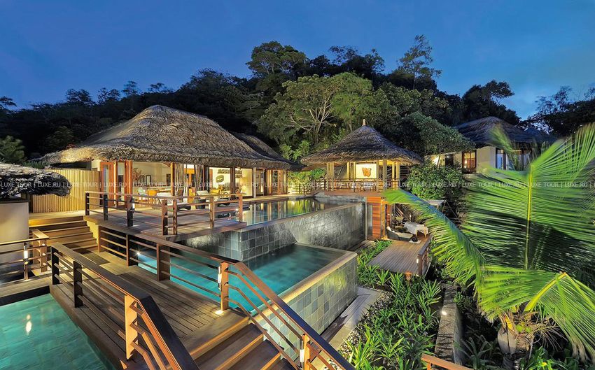 12 Constance Lemuria Seychelles.jpg