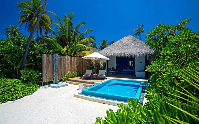 7-5 Beach Villa With Pool Velassaru Maldives.jpg