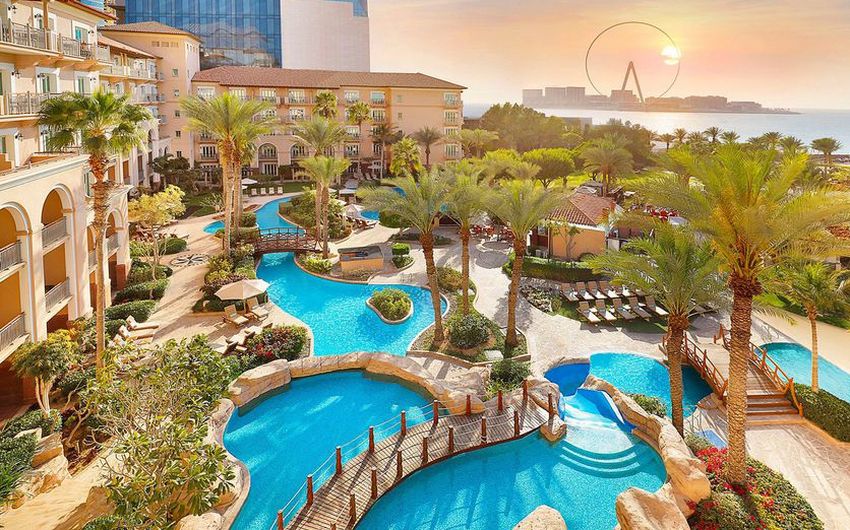 42 The Ritz-Carlton Dubai.jpg