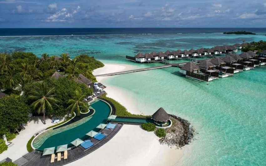 9-4 Four Seasons Resort Maldives at Kuda Huraa.jpg