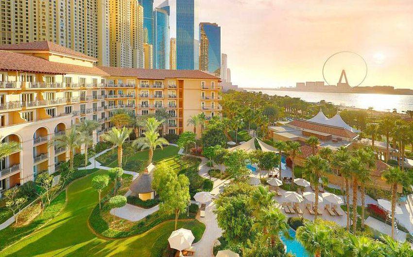 4-5 The Ritz-Carlton Dubai 5.jpg