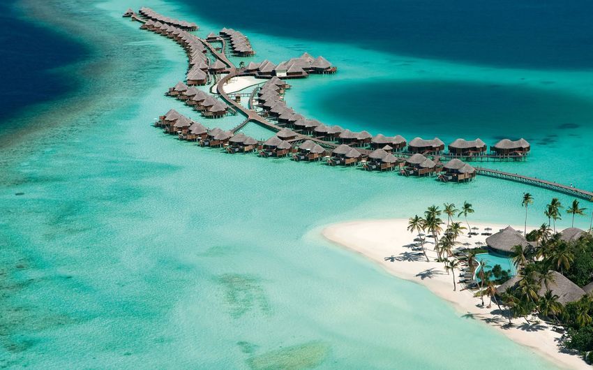 8-10 Constance Halaveli 5.jpg