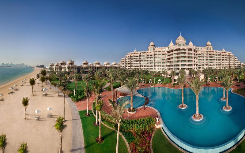 8-4 Kempinski Hotel & Residence Palm Jumeirah.jpg