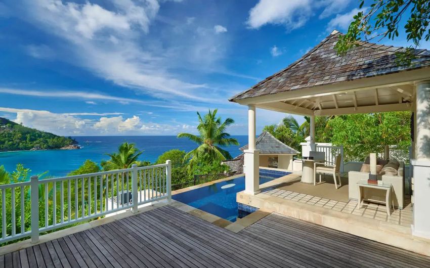 8-9 Banyan Tree Seychelles.jpg 8-9 Banyan Tree Seychelles.jpg