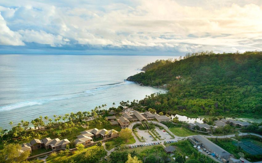 2-7 Kempinski Seychelles Resort Baie Lazare.jpg