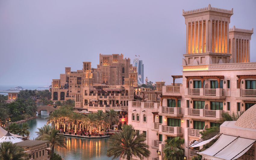 2-9 Al Qasr Madinat Jumeirah.jpg