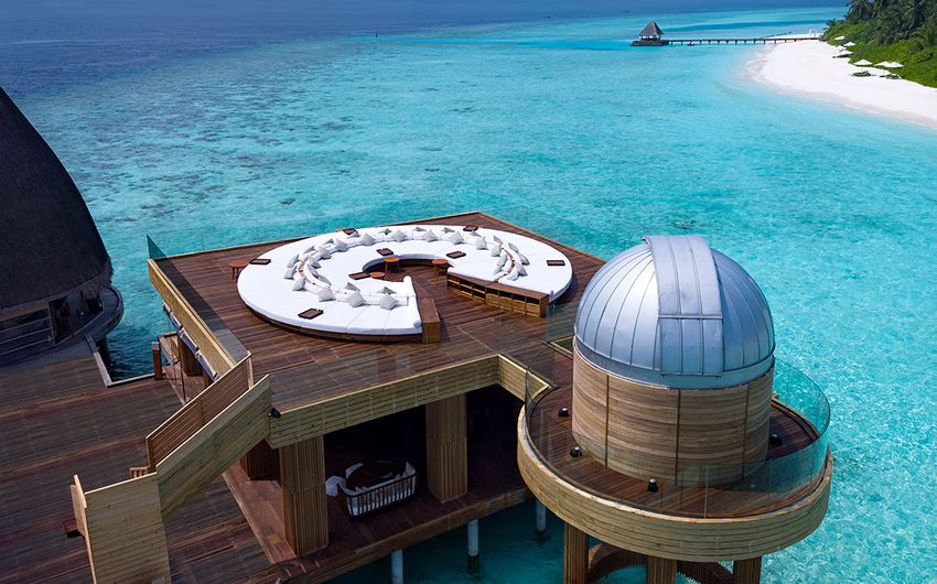 1-8 Обсерватория отеля Anantara Kihavah Villas Maldives.jpg